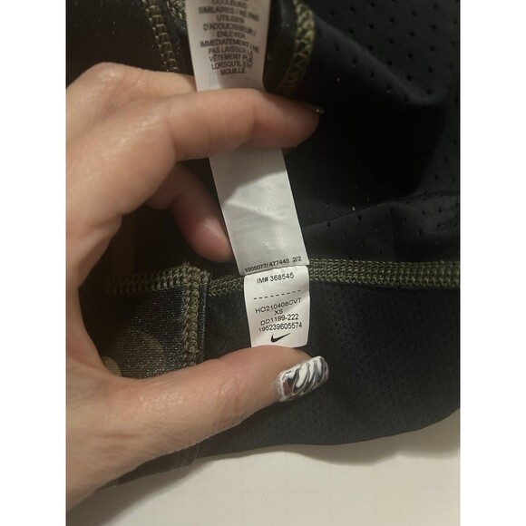 Nike Women's Dri-Fit Sports Bra High-Neck Green Camo Swoosh Logo XS - Picture 8 of 10